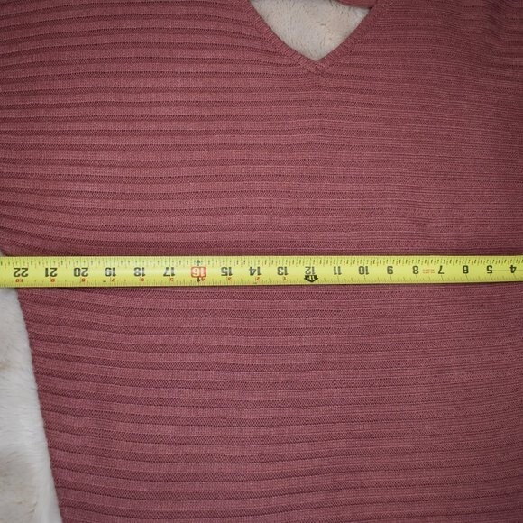 Womens Knit Sweaters Set of 2 Size XS Pink Blue V-Neck Open Back - Picture 11 of 16